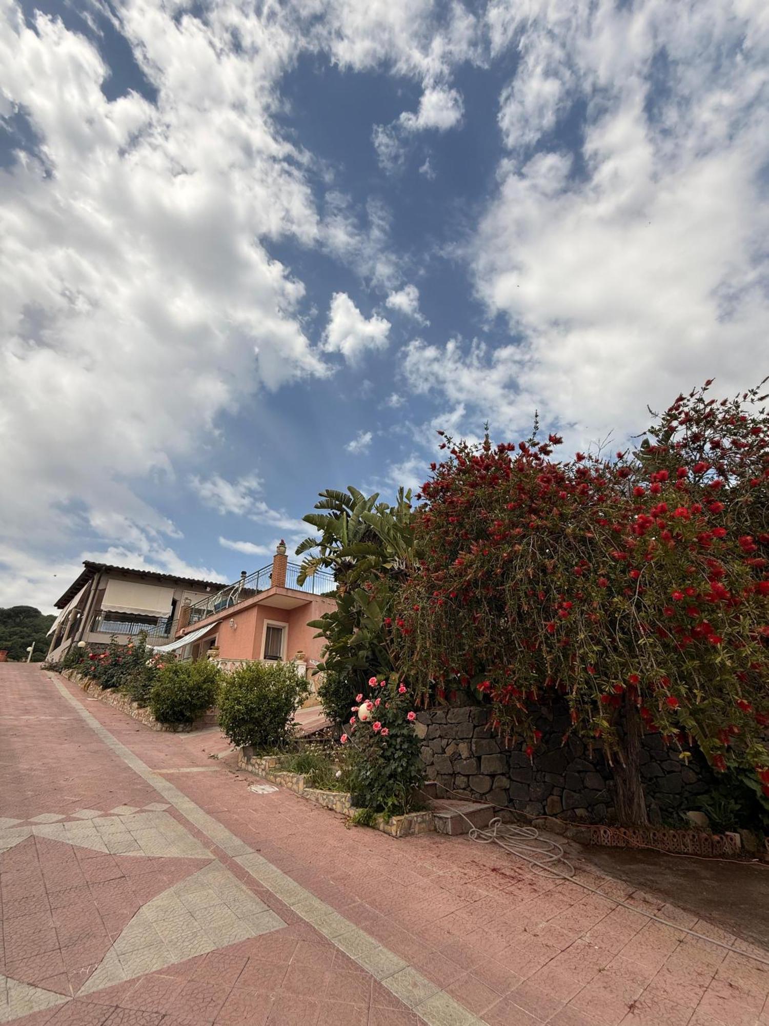 Villa Militello Nel Borgo Piu Bello Di Italia Del 2025 Militello in Val di Catania Ngoại thất bức ảnh
